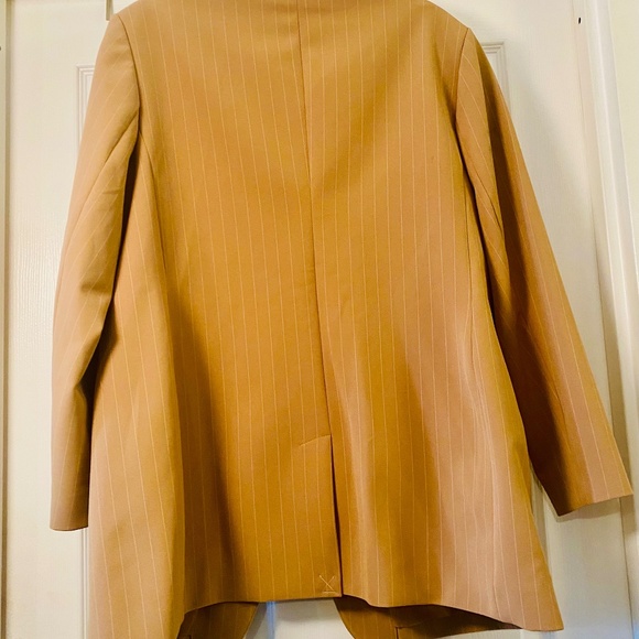 Express Oversized Boyfriend Blazer - Picture 3 of 3